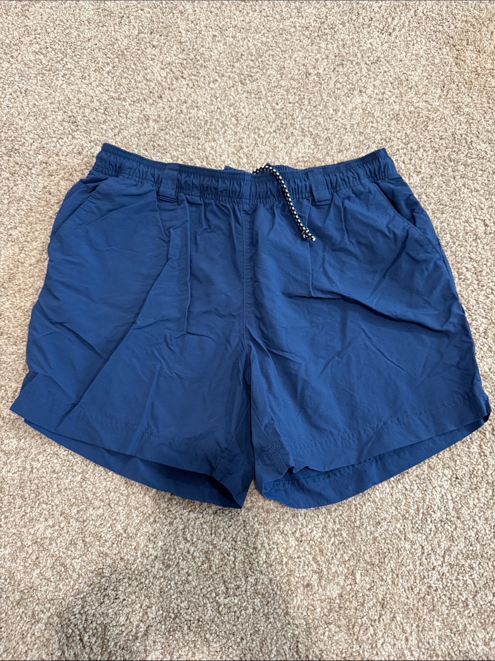 Women’s Columbia Navy Drawstring Shorts Size Large
